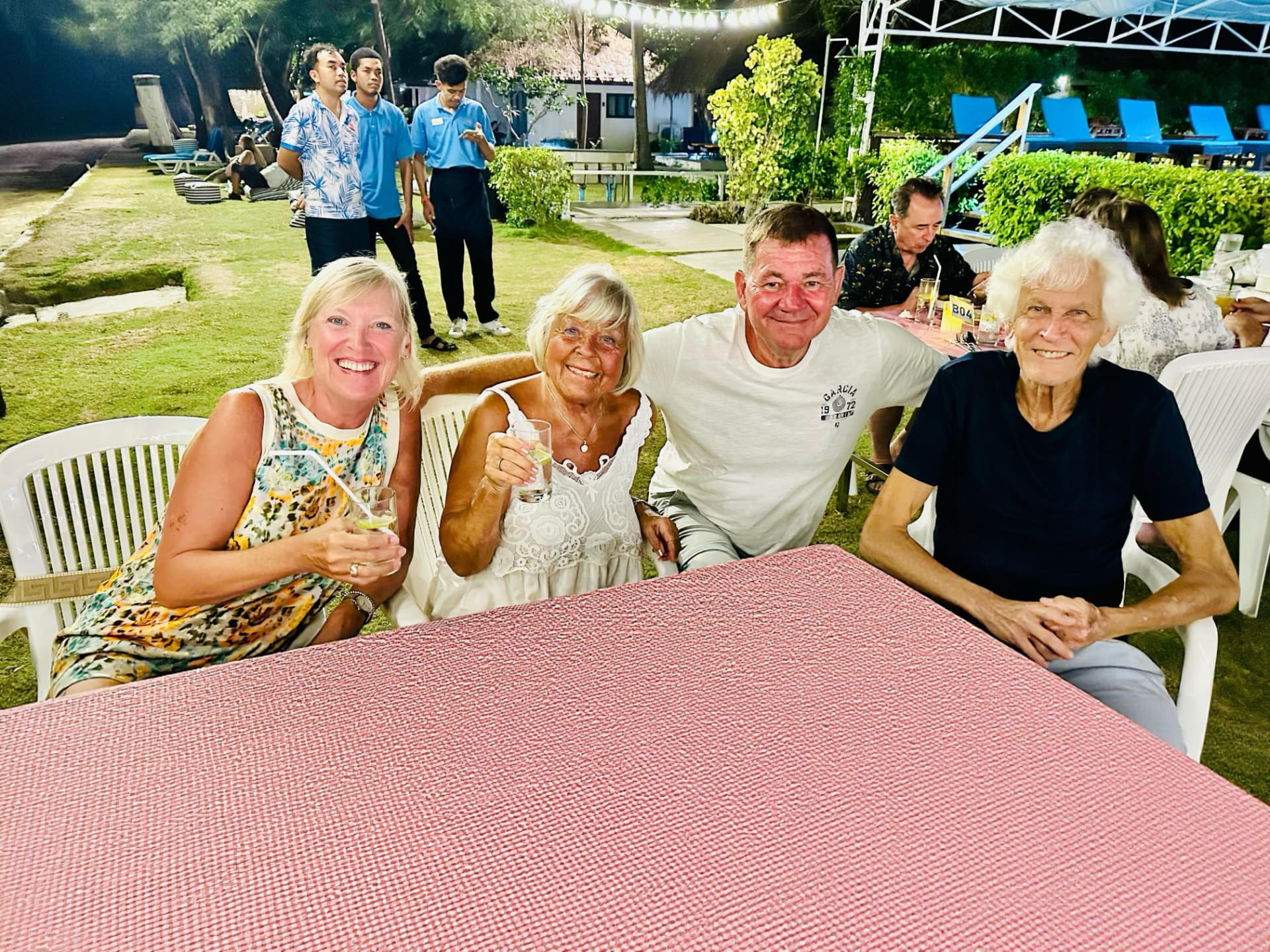 Returning guests reunited at TwinBay Resort